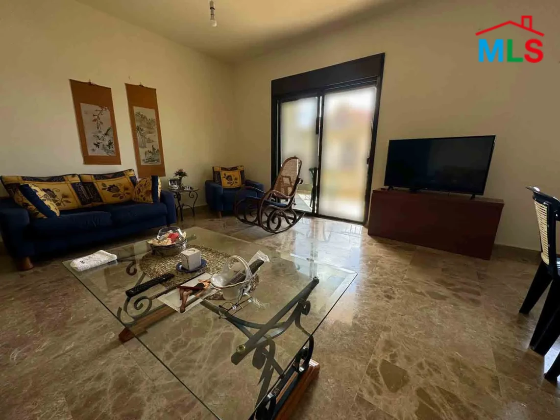 Ballouneh 120m2 | Panoramic View | Well Maintained | Catch | EL