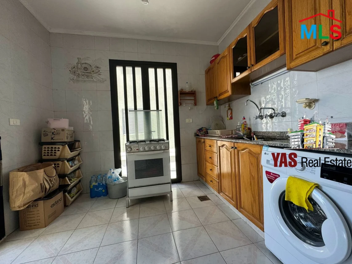 Ballouneh 120m2 | Panoramic View | Well Maintained | Catch | EL