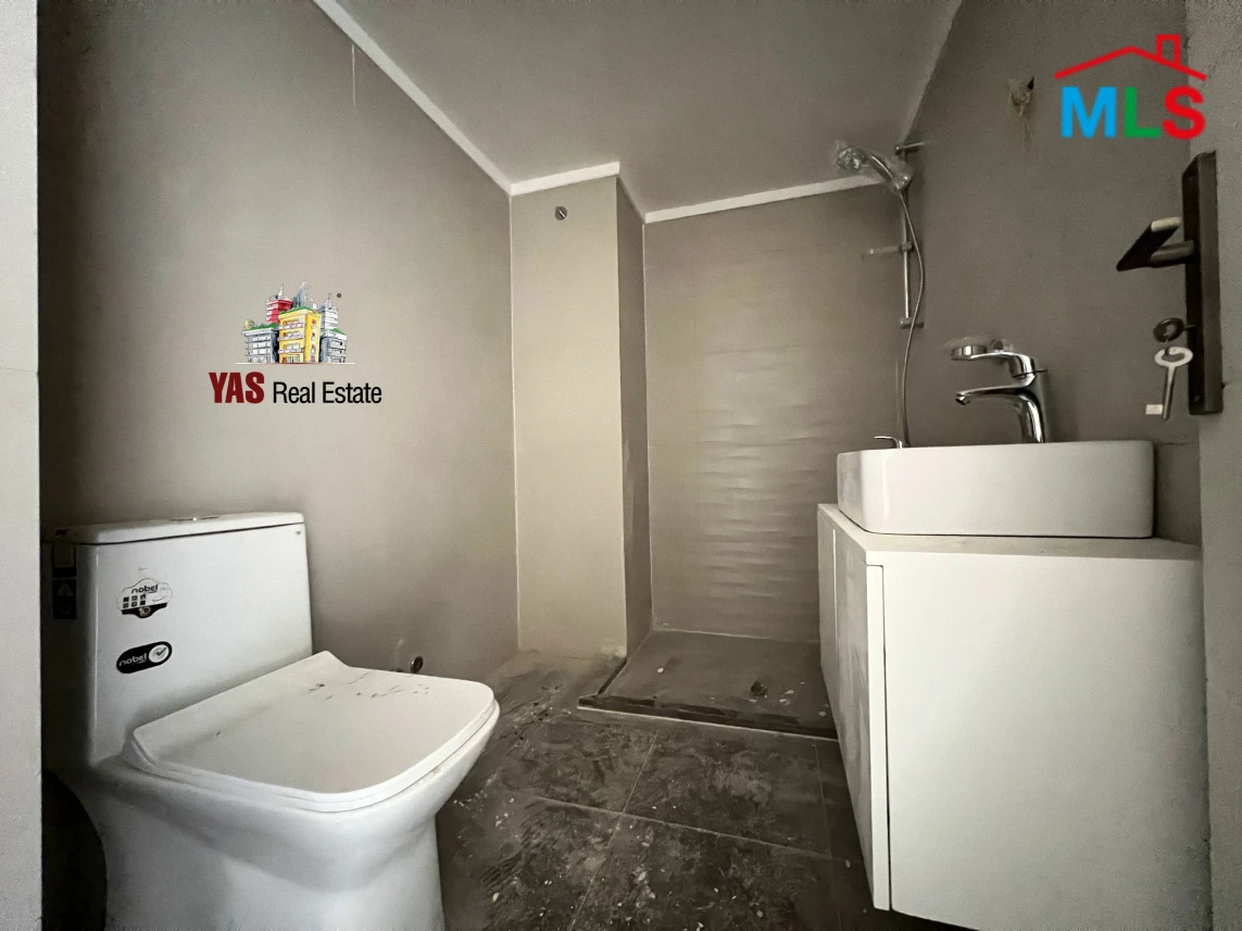 Zekrit 130m2 | Partial View | Well Maintained | Quiet Street | NE