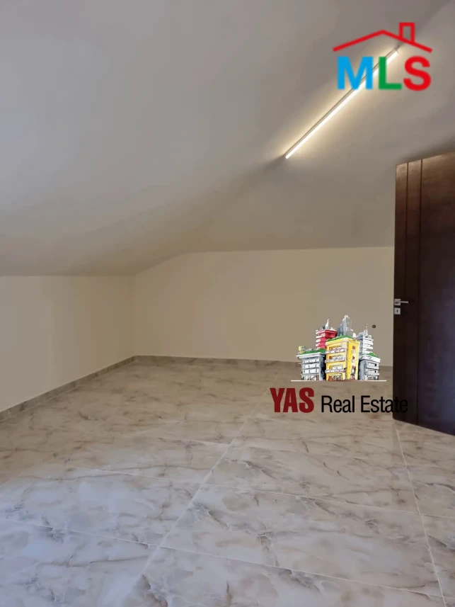 Jamhour / Kahale 250m2 | 40m2 Terrace | Decorated Duplex | Brand New