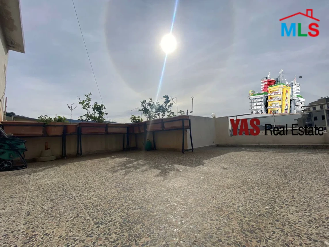 Zouk Mosbeh 185m2 | 48m2 Terrace | Excellent Condition