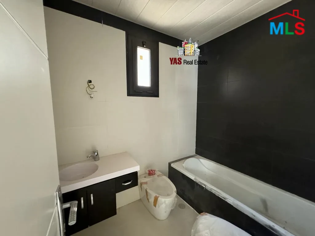 Ballouneh 203m2 | Brand New | Super Luxurious | Prime Location | Catch