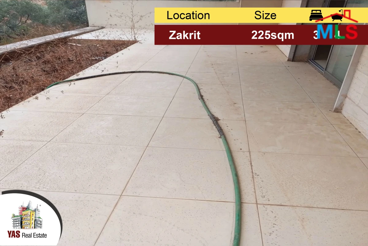 Zakrit 225m2 | 100m2 Terrace/Garden | Excellent Condition