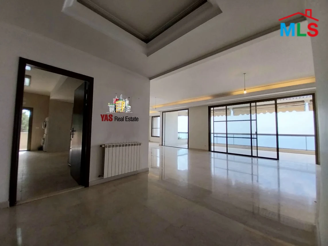 Sahel Alma 400m2 | Eye-Catching View | Flat