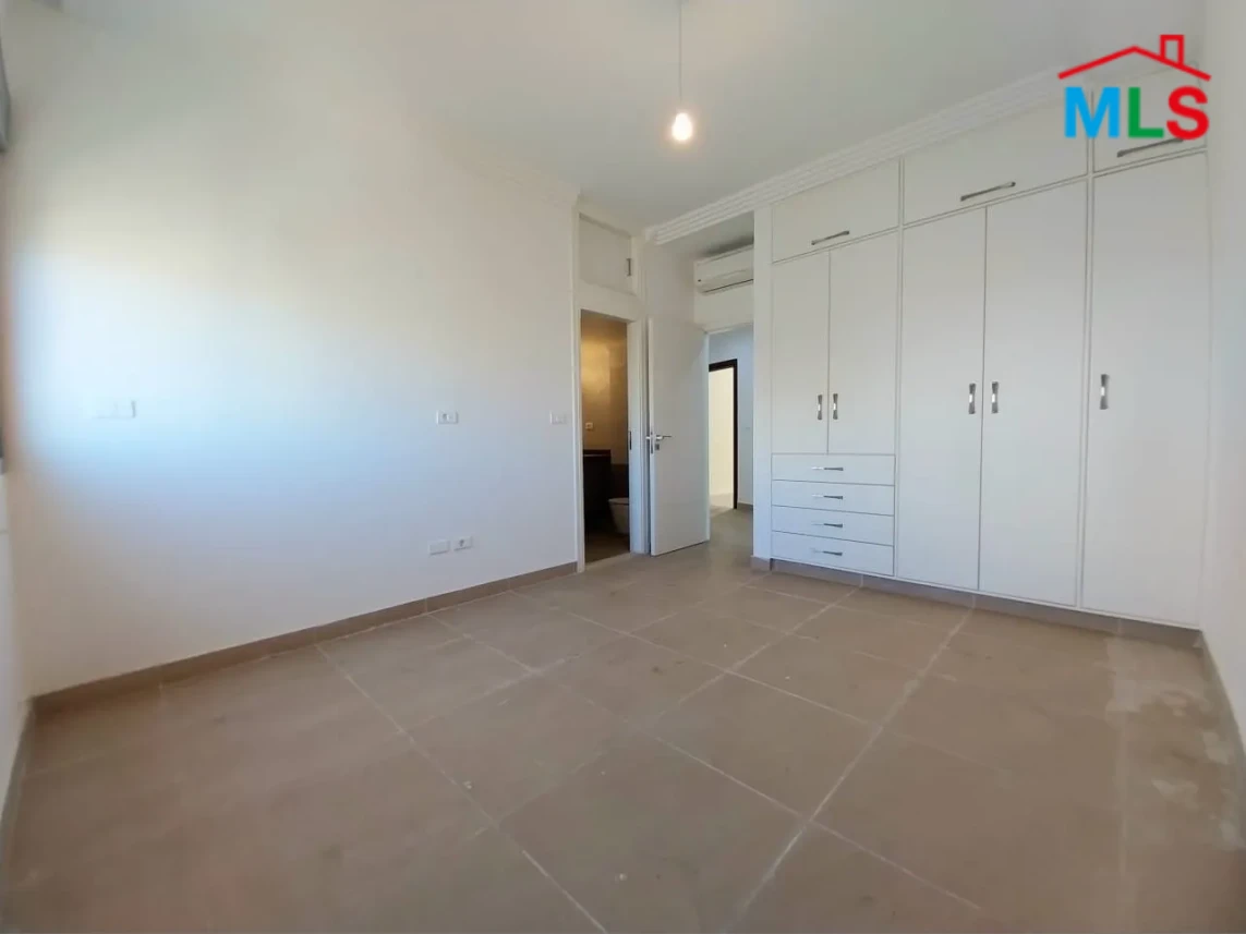 Haret sakher/Sahel alma 300m2 | Flat | Open View