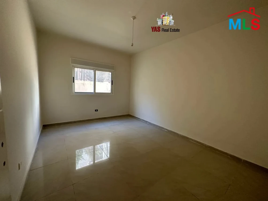 Bsalim 170m2 | 170m2 Garden | Prime Location | Good Condition