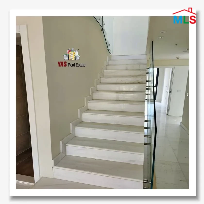 Achrafieh 200m2 + 100m2 terrace | Penthouse | Swimming Pool | Furnishe