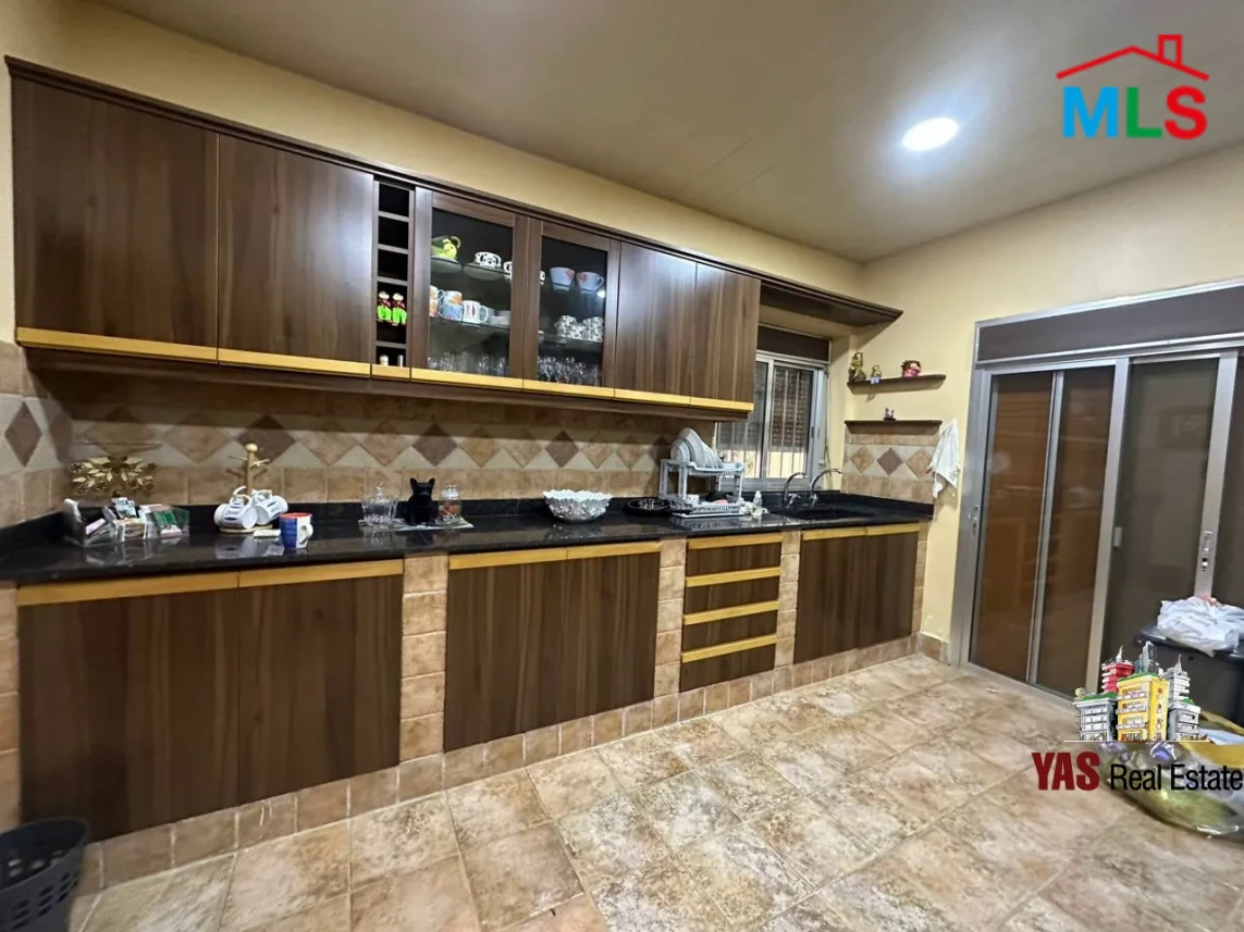Rabweh 220m2 + 210m2 garden / terrace | Good Condition | Furnished