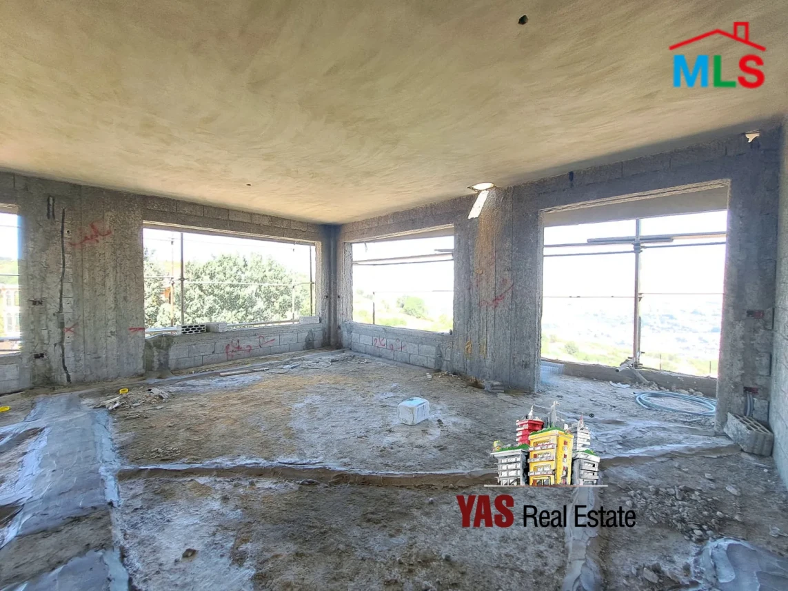 Kfardebian 1100m2 | Building core and shell | Great Investment