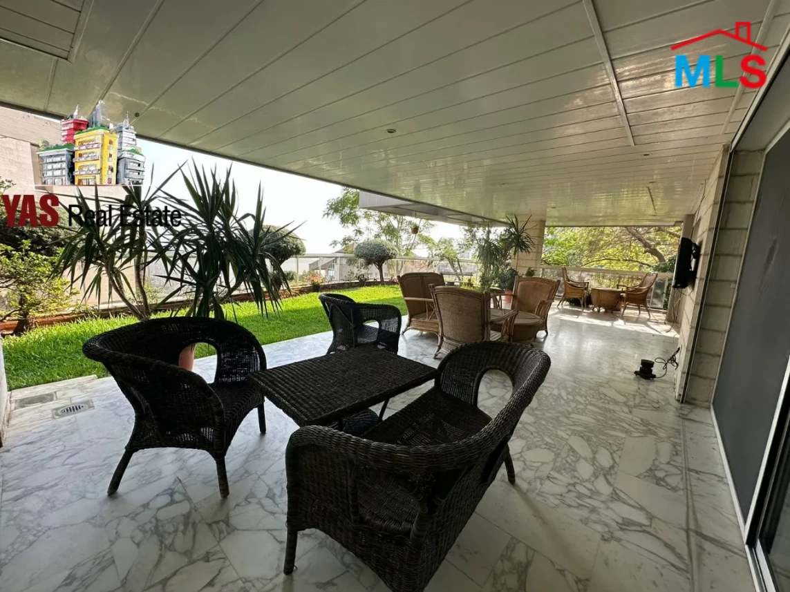 Adma 482m2 + 300m2 Garden | Luxurious | Prime Location