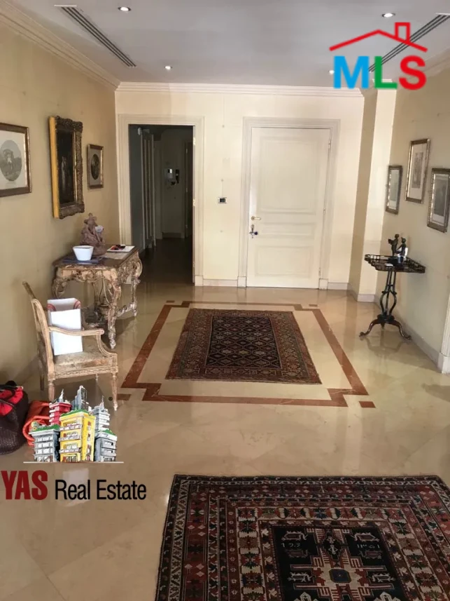 Ramlet Al Bayda 500m2 | Luxury Apartment | Furnished | Sea View