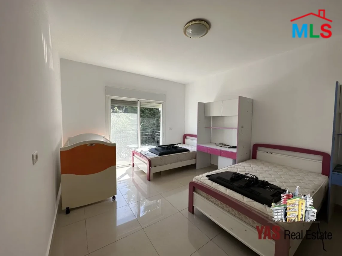 Ajaltoun 640m2 Villa | 400m2 Land | Luxurious | Prime | Catch