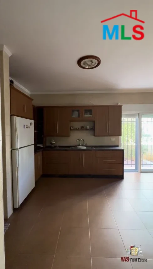 Ajaltoun 640m2 Villa | 400m2 Land | Luxurious | Prime | Catch