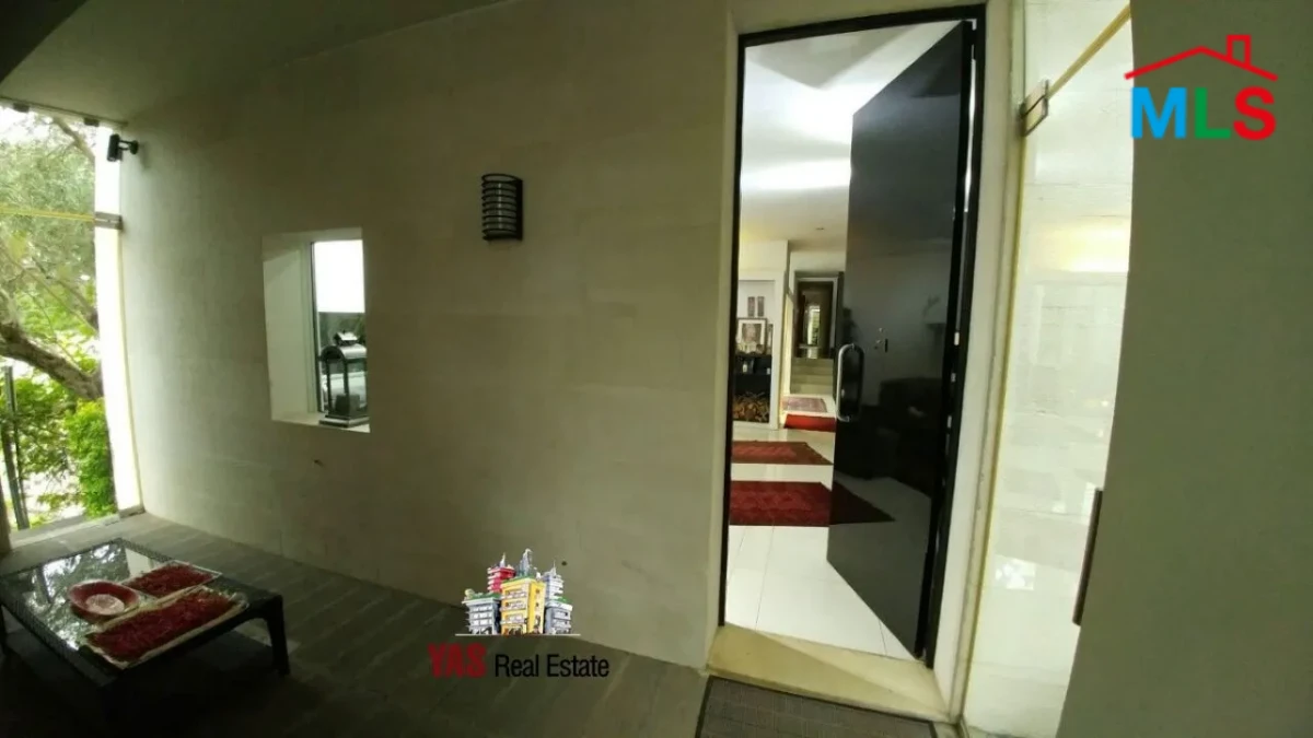 Sheileh 450m2 Villa + 500m2 Gardens | Furnished | Perfect Condition