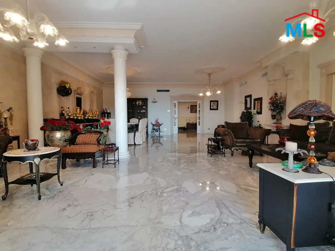 Sahel Alma 400m2 | Perfect state | Swimming Pool | Eye-Catching View