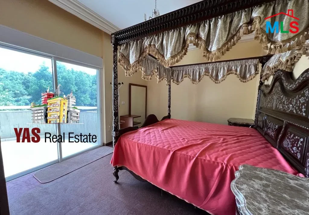 Ballouneh 575m2 | FLAT | Panoramic View | Mint Condition