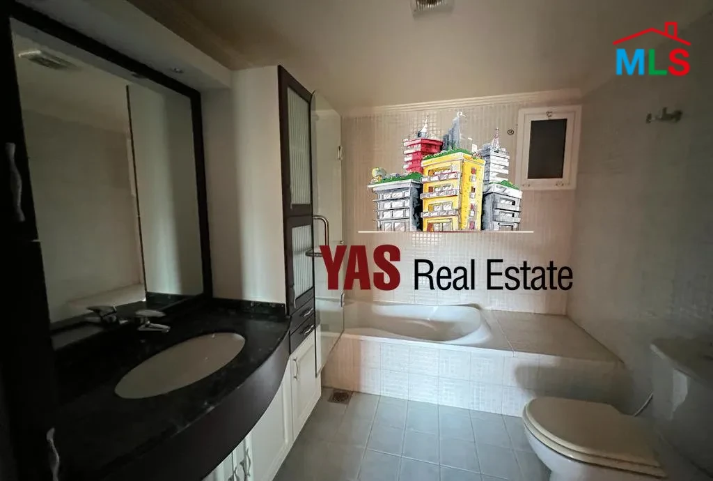 Ballouneh 575m2 | FLAT | Panoramic View | Mint Condition