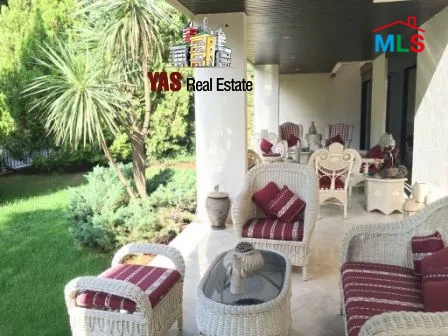 Ballouneh 800m2 villa + 300m2 garden - sea view - apartment for sale
