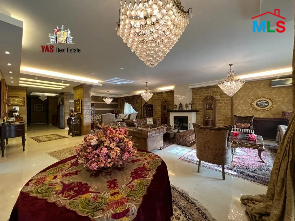Ballouneh 475m2 Flat | 400m2 Garden | Designer’s Signature | Unique | Sea View
