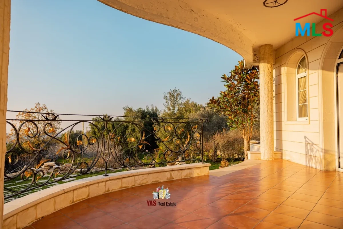 Ajaltoun 1000m2 Villa | 1000m2 Garden | Super Luxurious | Panoramic View | Unique