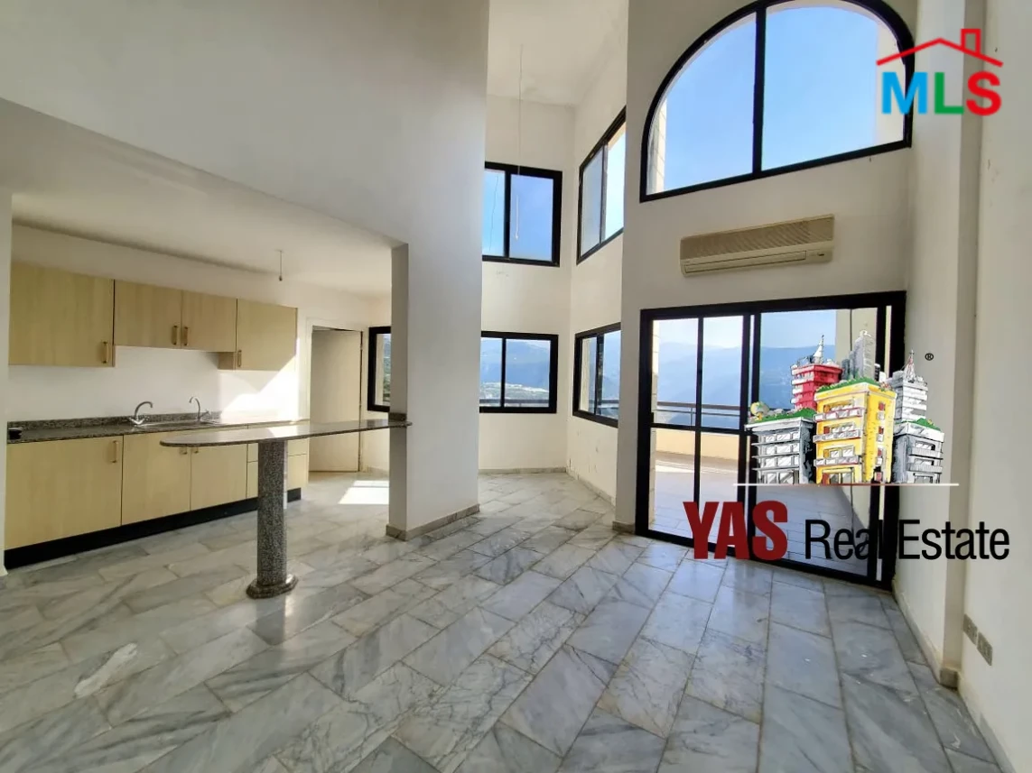 Ajaltoun 210m2 | Well-Maintained | Impressive View | Unique