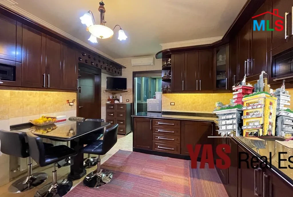Sheileh 250m2 | 200m2 Garden | Luxury | Private Entrance | Catch