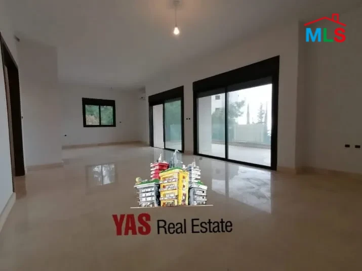 Kfarhbab 225m2 + 120m2 Terrace | Excellent Condition | Open View