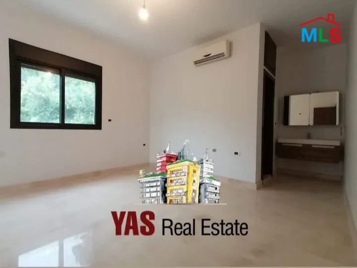 Kfarhbab 225m2 + 120m2 Terrace | Excellent Condition | Open View