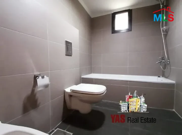 Kfarhbab 225m2 + 120m2 Terrace | Excellent Condition | Open View