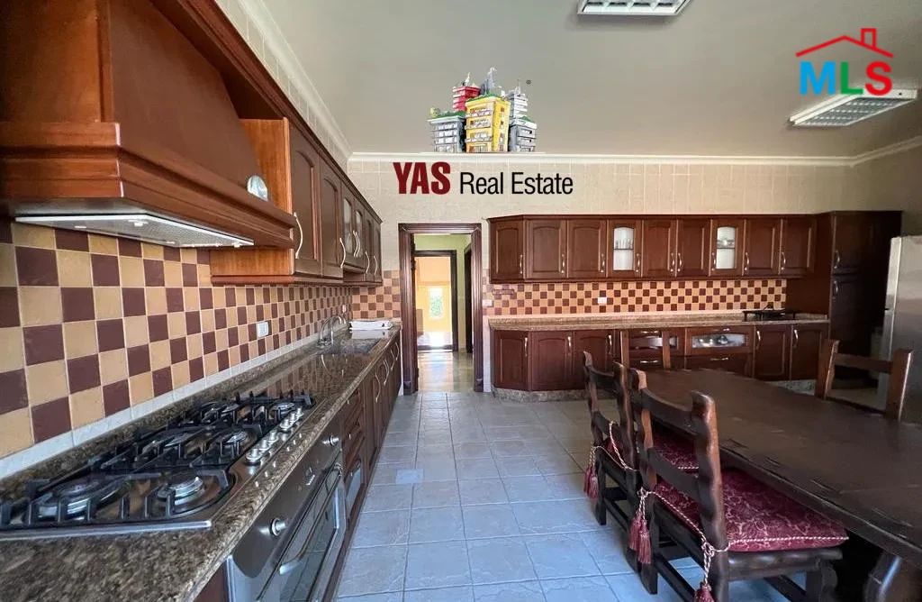 Ballouneh 575m2 | FLAT | Panoramic View | Mint Condition | Unique Property