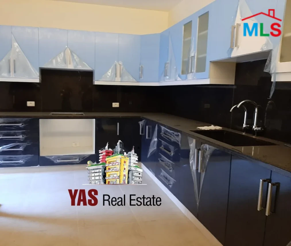 Ballouneh 260m2 | 200m2 Garden | High-end | Prime Location | Open View | Unique