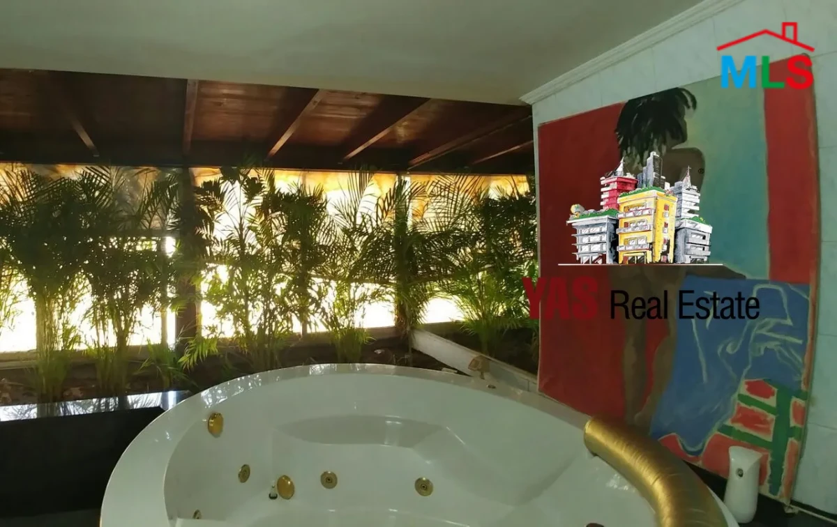 Ballouneh 500m2 Duplex / Penthouse | Upgraded | Astonishing View | Catch