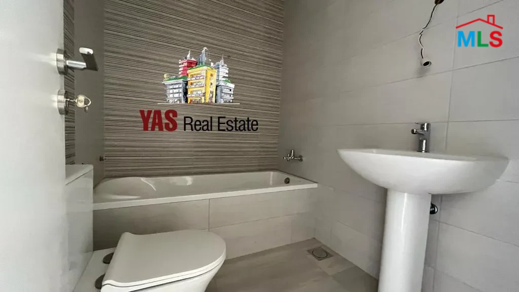 Ballouneh 155m2 | 70m2 Terrace | New | Swimming pool | Gated community | Catch
