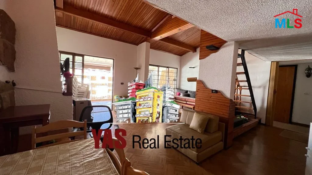 Feytroun | Satellity | 145m2 Duplex | Redesigned | Furnished | View