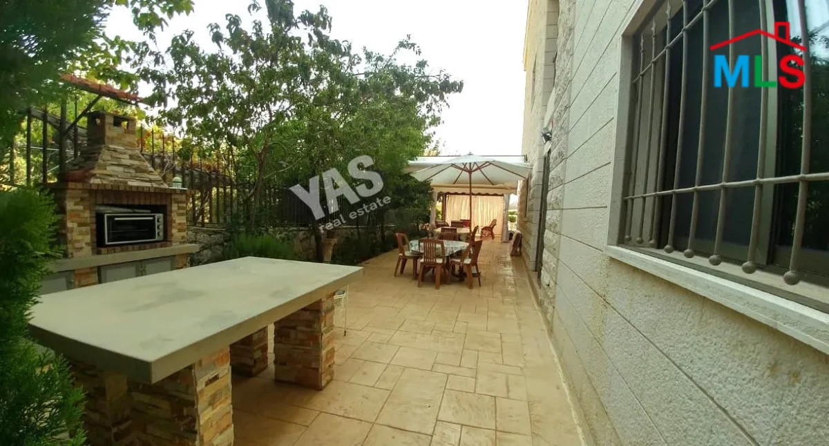 Ballouneh 270m2 | 150m2 Garden | High-End | Unique Property