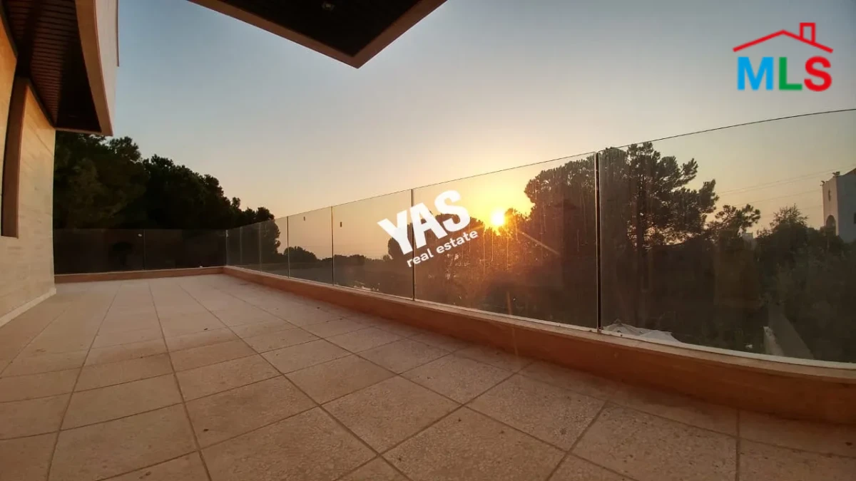 Ballouneh 250m2 | Brand New | High-end | View