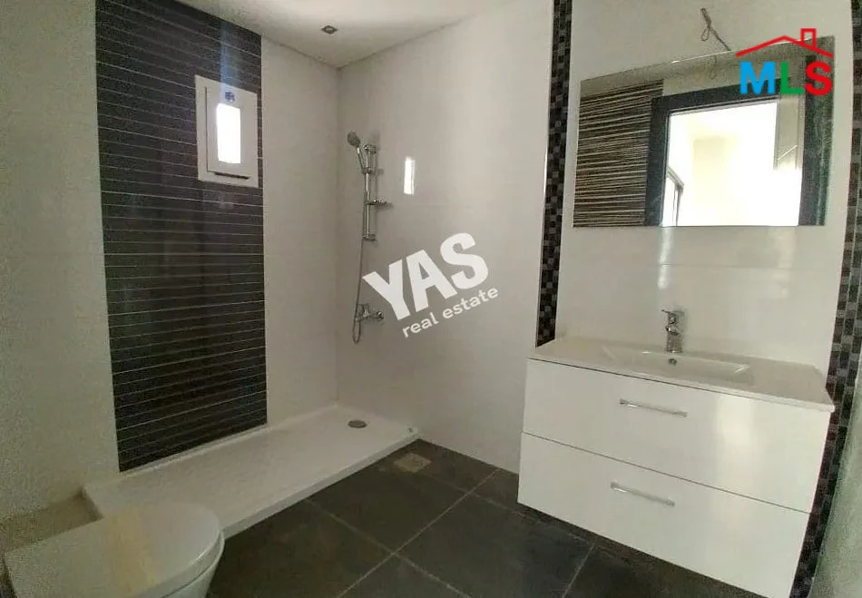 Ballouneh 250m2 | Brand New | High-end | View