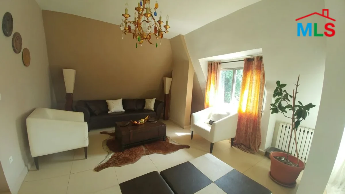BALLOUNEH 360M2 – UPGRADED – UNIQUE PROPERTY – PRIVATE STREET –