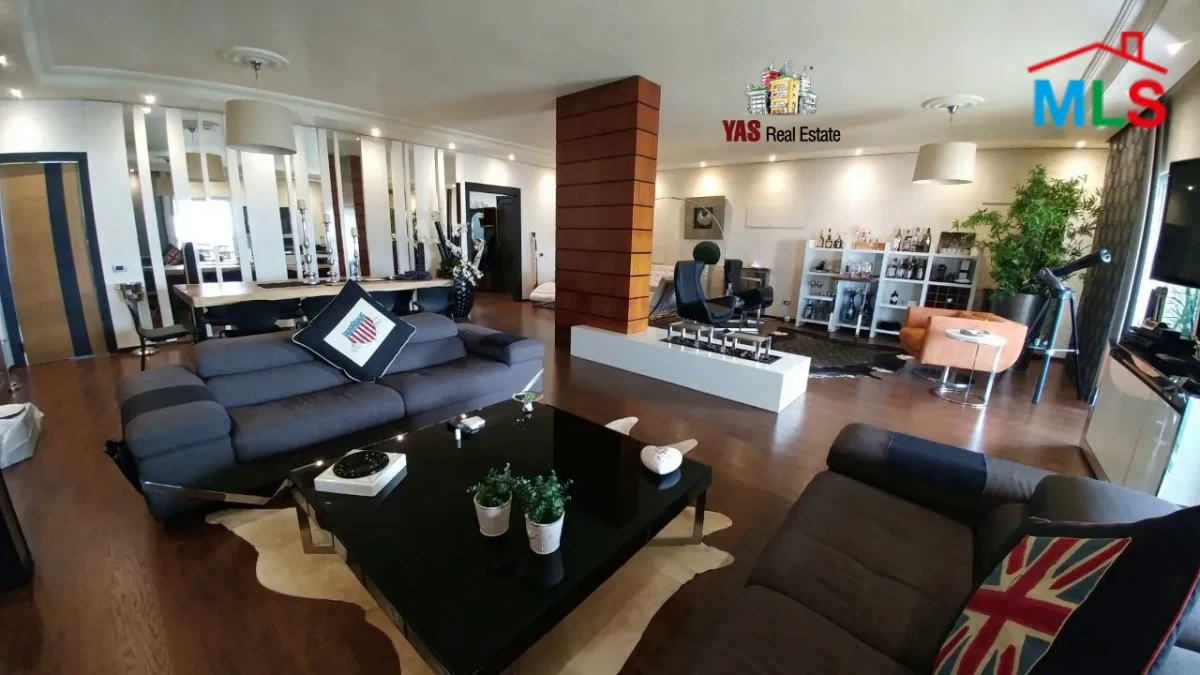 BALLOUNEH 330M2 – DESIGNER’S SIGNATURE – Fully FURNISHED – PANORAMIC VIEW -