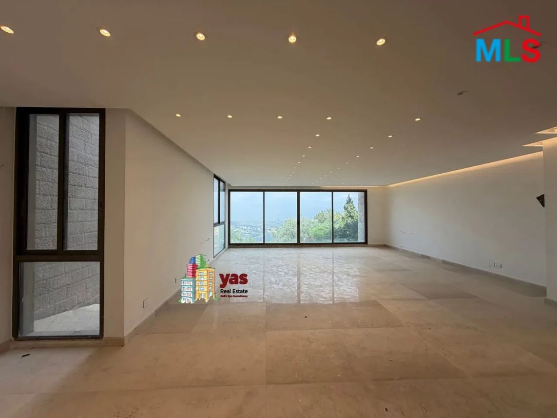 Ballouneh 165m2 | 40m2 Garden | Panoramic View | Prime Location | TYT