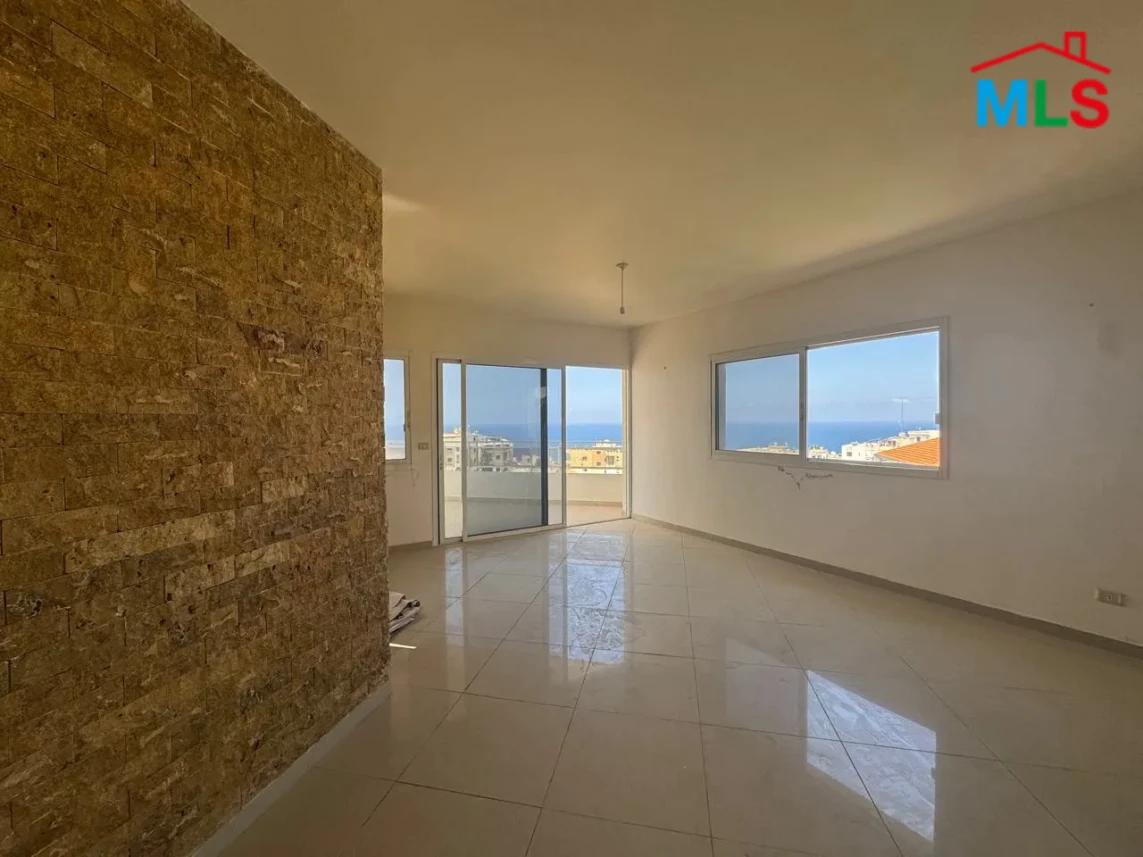 Amchit 110m2 | new | Astonishing Sea View | Private Street | Catch |HS