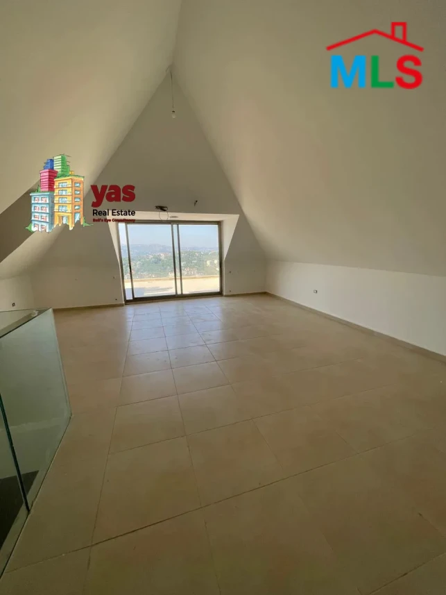Dahr El Souwan 360m2 | 60m2 Garden | Private Entrance | View | TCH