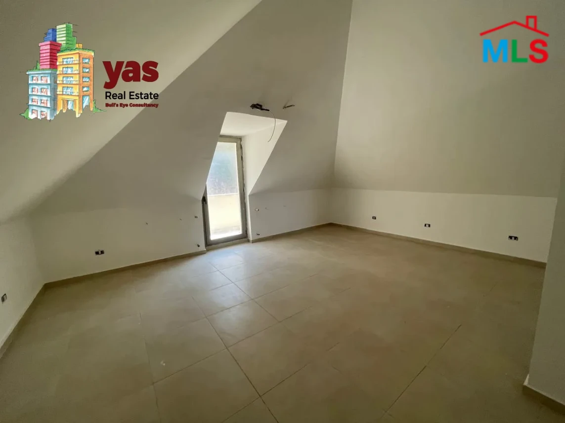 Dahr El Souwan 360m2 | 60m2 Garden | Private Entrance | View | TCH