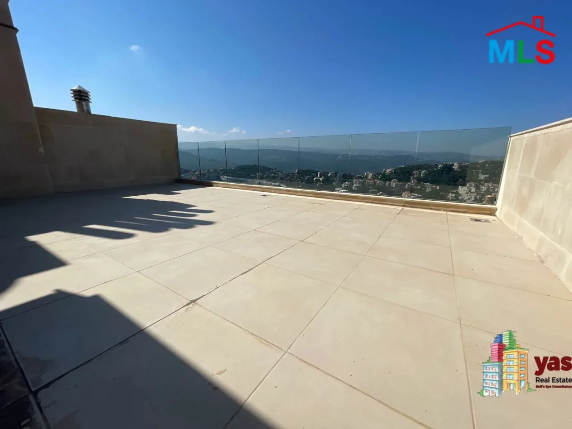 Dahr El Souwan 360m2 | 60m2 Garden | Private Entrance | View | TCH