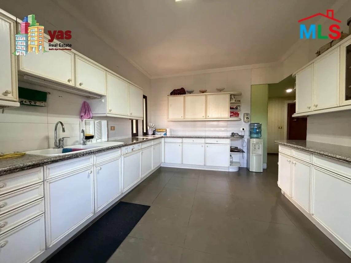 Adma 280m2 | Well Maintained | Classy Area | Partial View | EH
