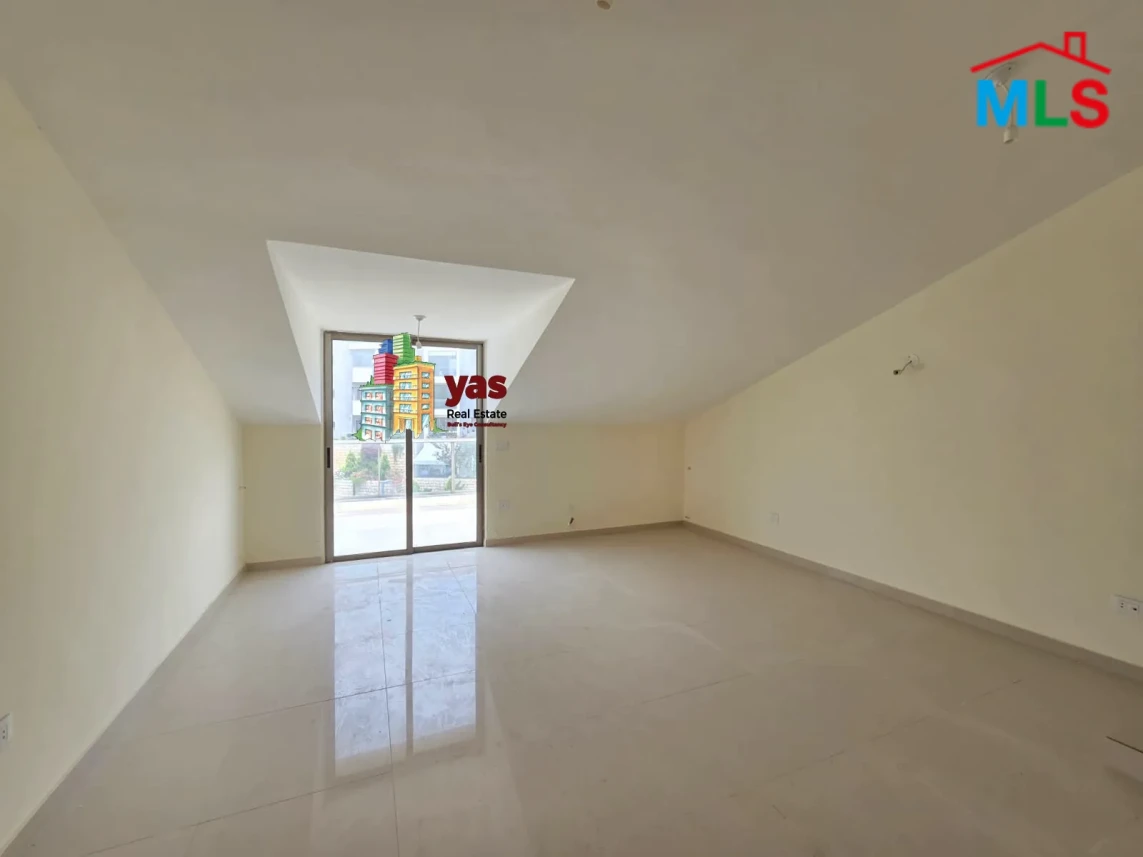 Ballouneh 220m2 Duplex | Gated Community | Swimming Pool | TO