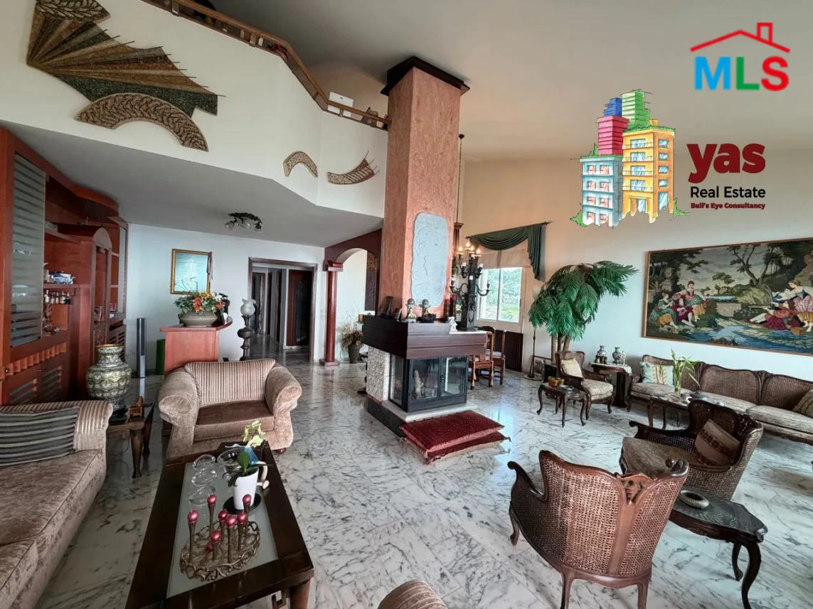 Ajaltoun 320m2 | Triplex | Excellent Condition | Private Street | TYT