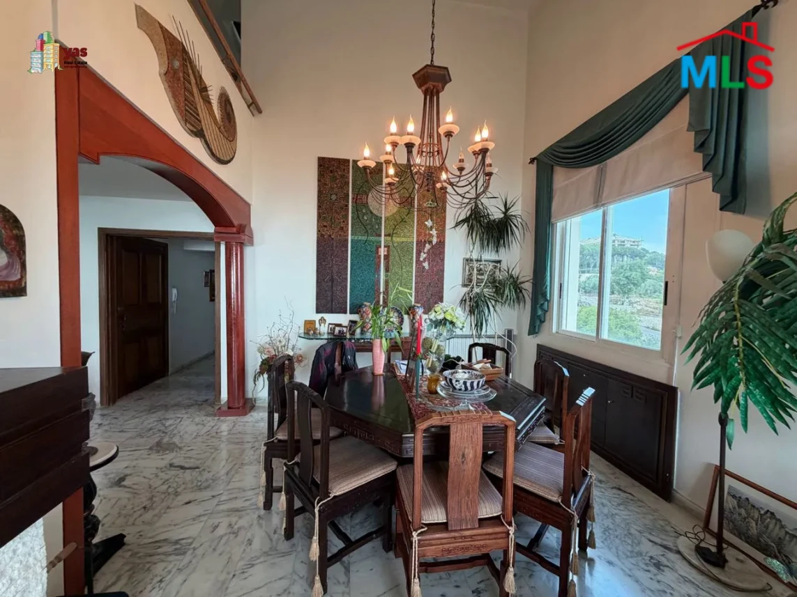 Ajaltoun 320m2 | Triplex | Excellent Condition | Private Street | TYT