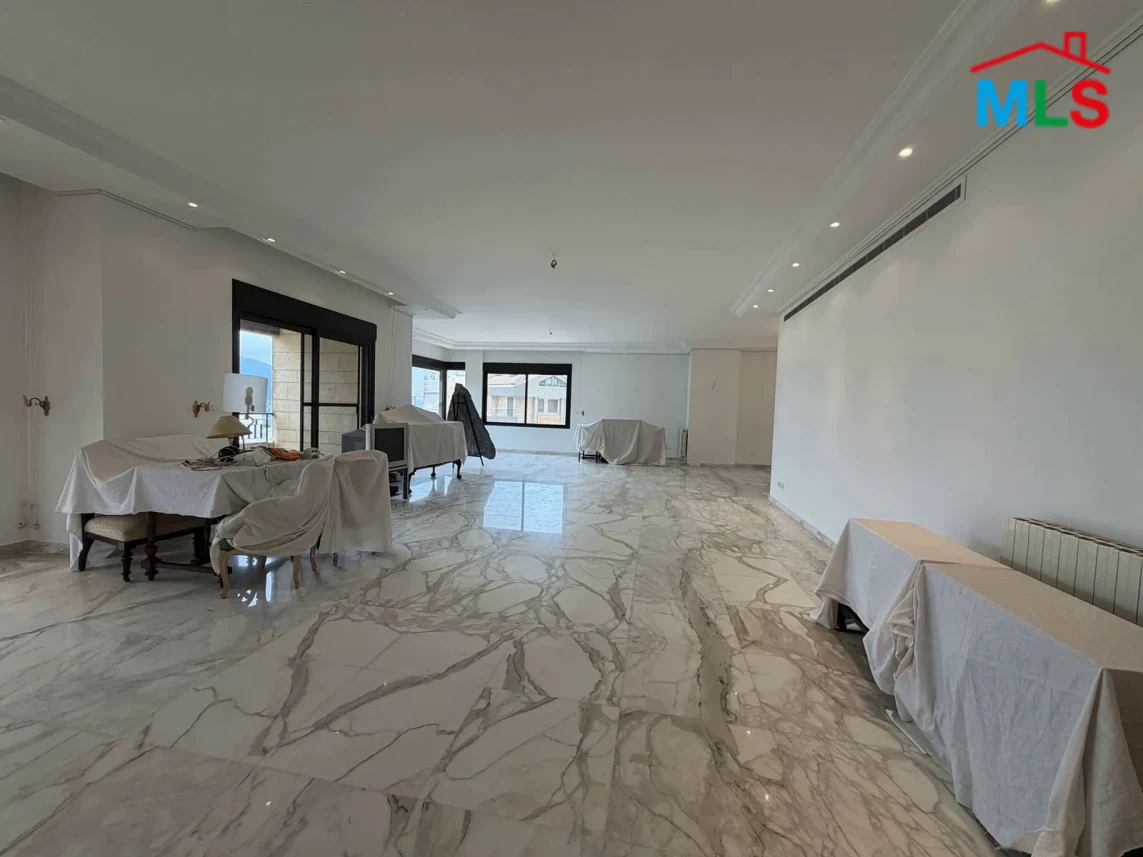 Adma 420m2 | High End | Well Maintained | Calm Area | EH
