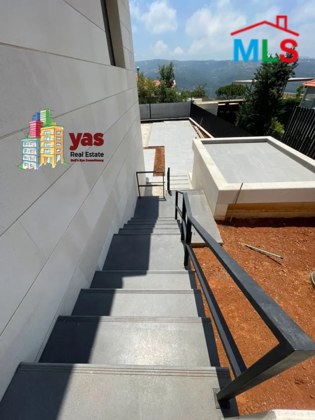 Baabdat 650m2 | 1000m2 Land | Private Pool | Prime Location | TCH